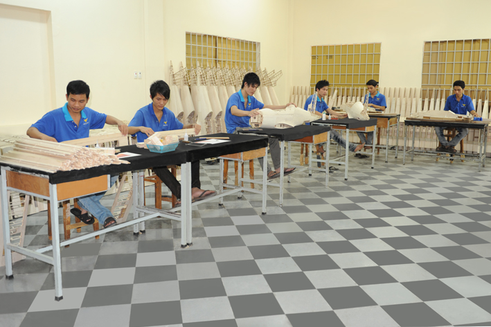 phoenix model airplanes