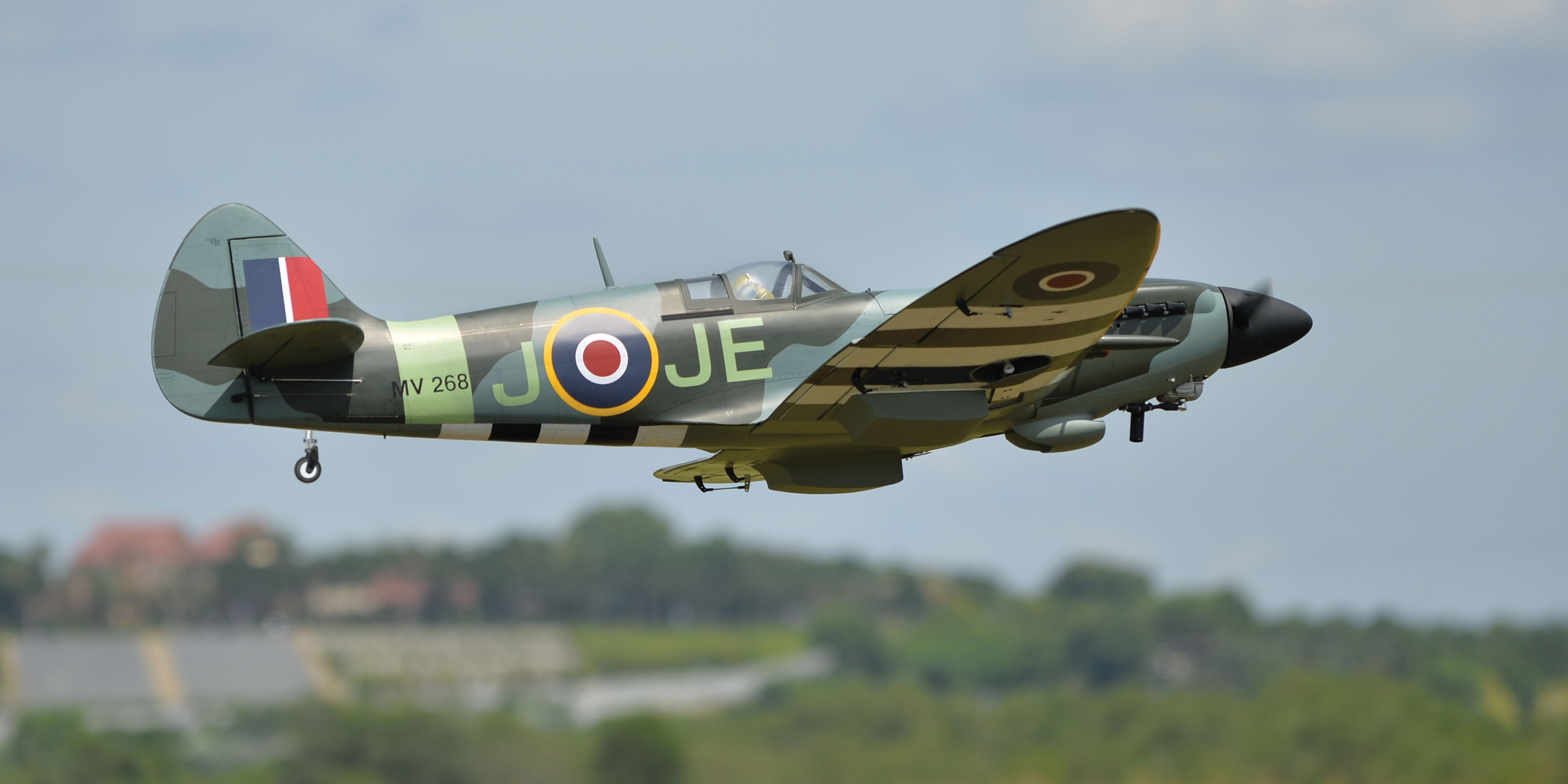 phoenix model airplanes